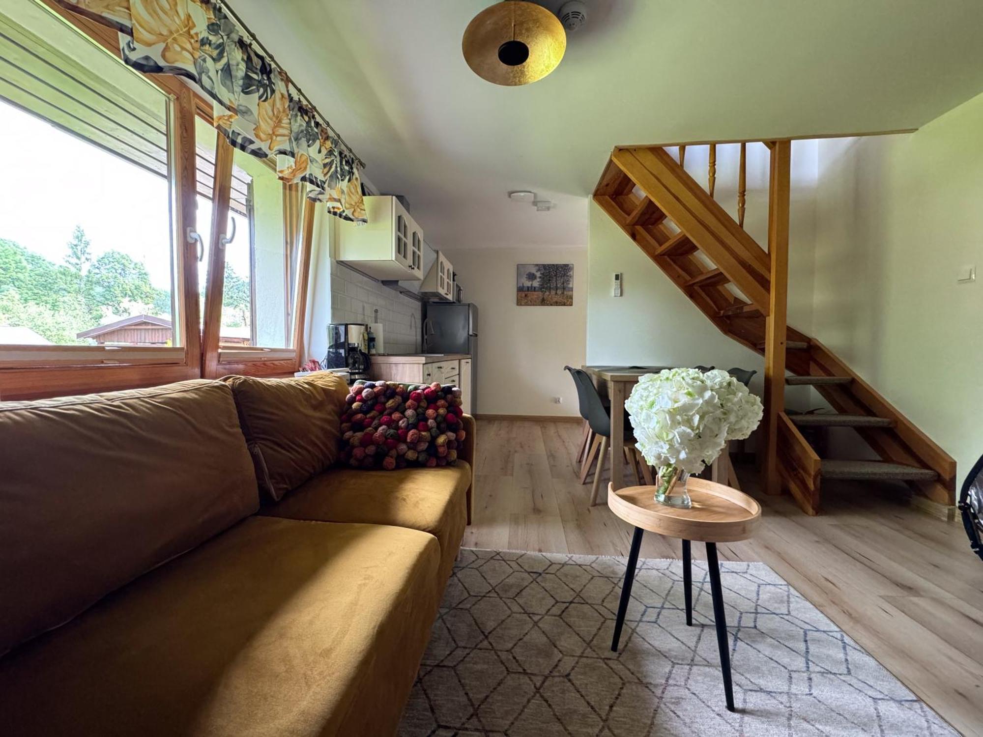 Ferienhaus Pod Swierkami & Jacuzzi