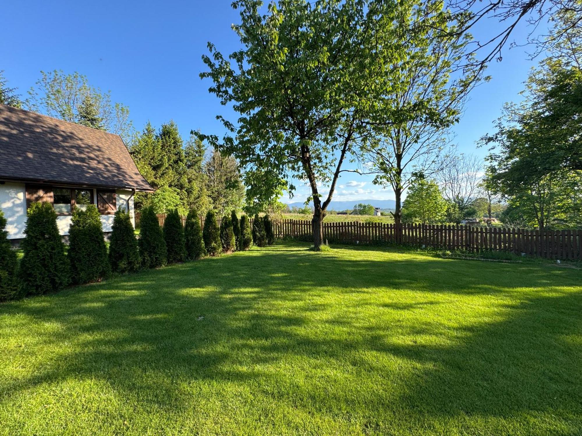 Pod Swierkami & Jacuzzi Ferienhaus Jelenia Góra